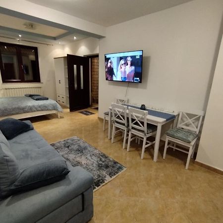 Oli Umag Apartment ภายนอก รูปภาพ