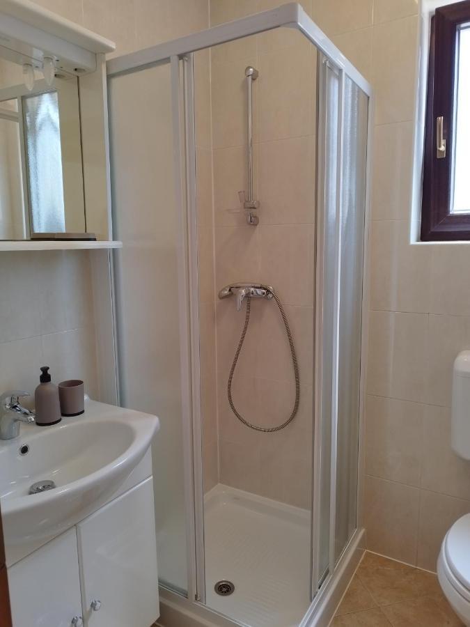 Oli Umag Apartment ภายนอก รูปภาพ
