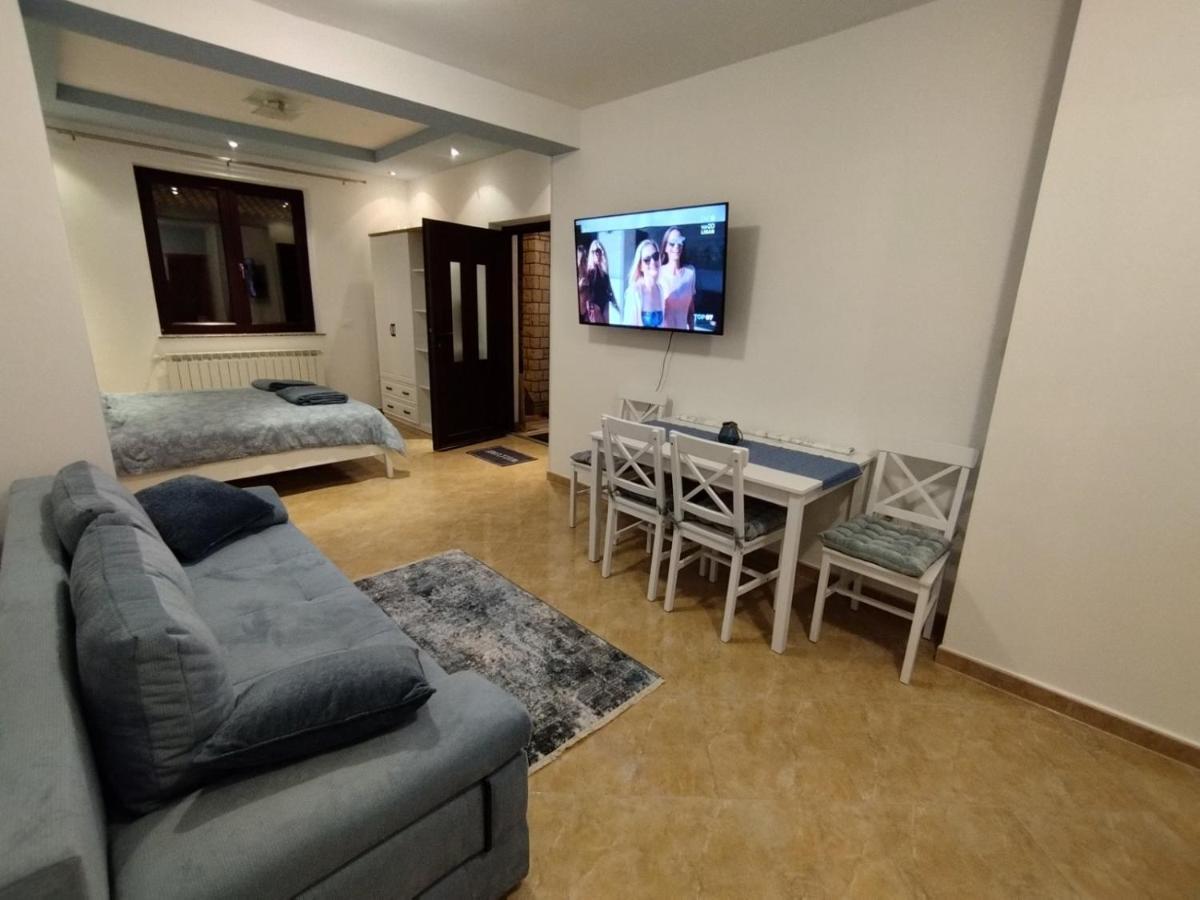 Oli Umag Apartment ภายนอก รูปภาพ